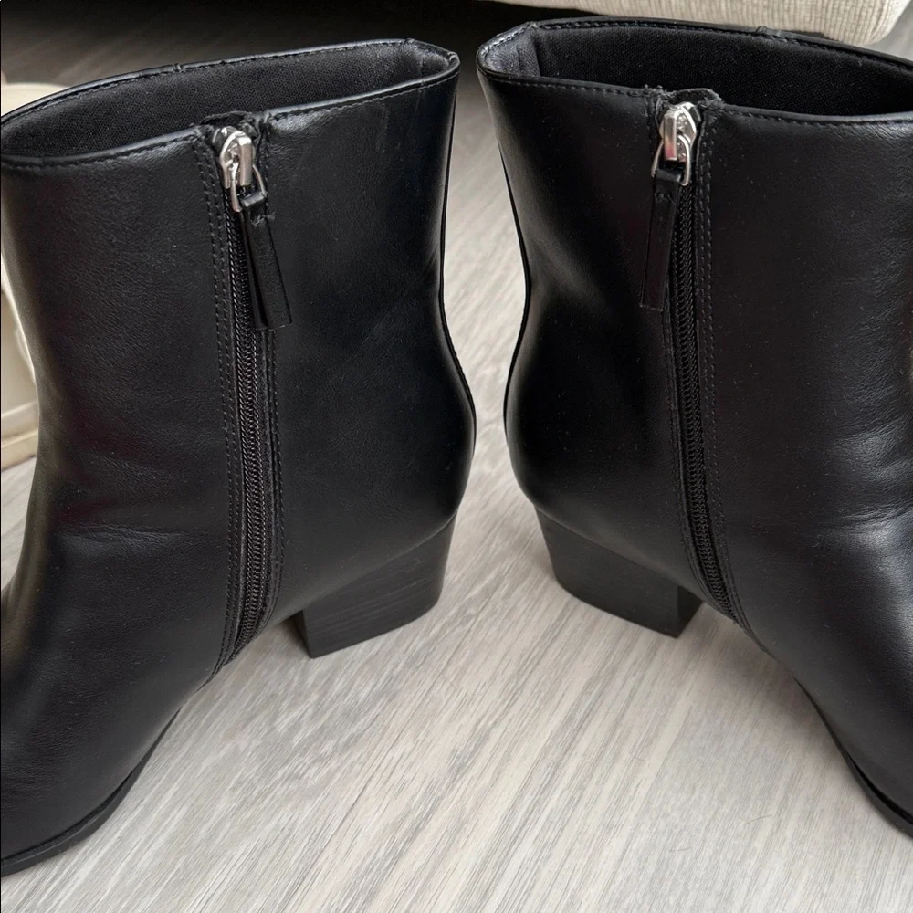 Old Navy Black Ankle Booties - Picture 3 of 7